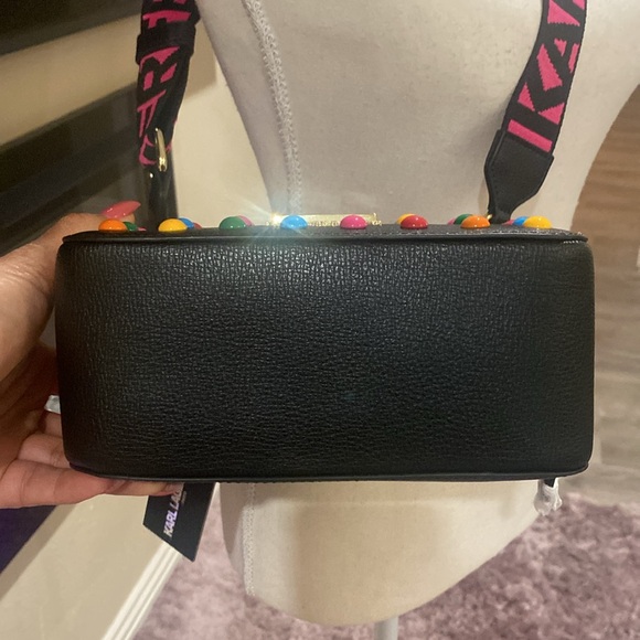 Karl Lagerfeld Paris - Picture 15 of 17